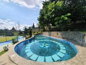 Villa Marcolina 57 Bogor - 70 Minutes from Jakarta
