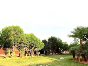 The Grand ND Resort- Kanha Tulsi Heights Behind Prem Mandir