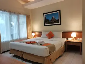 Hotel Catur Putra