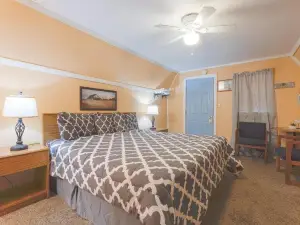 Parkside Motel by OYO Meadville Conneaut Lake