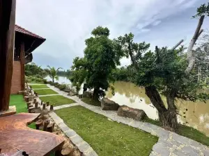 Floor River View