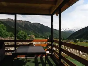 Panorama Ushba