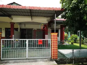 Ayang Guest House Parit Buntar