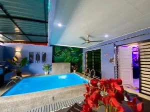 Ilham Restu Homestay Private Pool MUSLIM ONLY