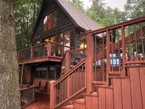 Adirondack Area Trout Lake Waterfront Cottage, Hot Tub, Pontoon Boat, Upstate NY