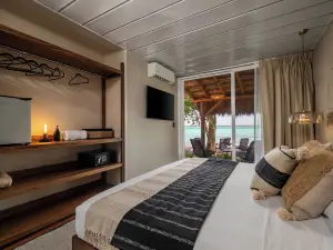 Casa Aakal Lagoon Front
