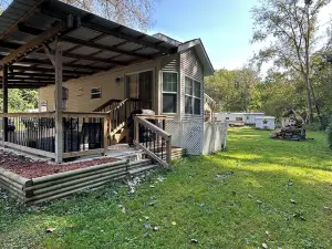 1 Bedroom, 2 Loft Park Model in Campground in Marquette, Iowa.