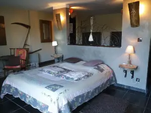 chambres d hotes ,hotel ,Secret d'une Nuit a vicq prės de onnaing,avec piscine