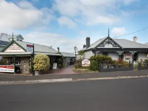 Touchwood Cottages