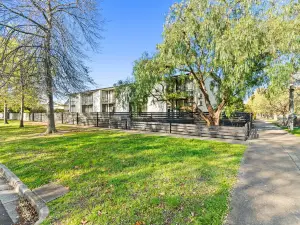 Peppertree Apartments