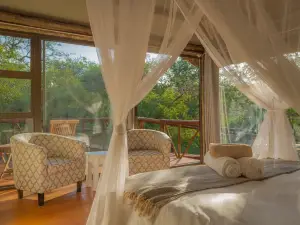 Panzi Lodge