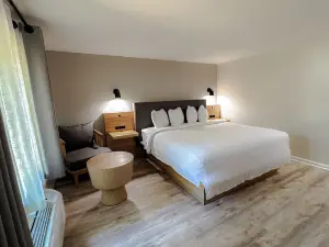 The Earl of Sandwich Motel