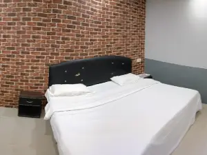 Hotel Dcm Residency