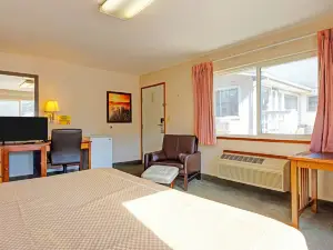 Capital O Stevenson Inn Riverside