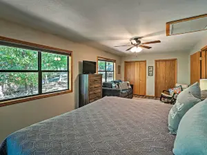 Home w/ Large Deck on Table Rock Lake!