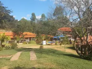 ปัสซาดา แคมเปสเตร วิลา ติราเดนเทส