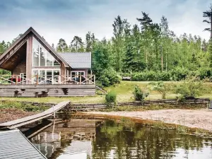 Beautiful Home in Lingarö with 1 Bedrooms, Sauna and Wifi