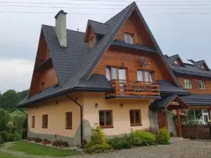 Pod ROŻKAMI