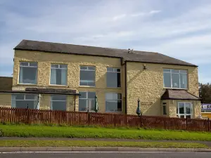 Knowesgate Inn