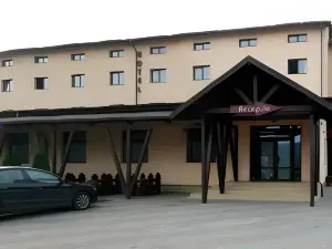 Hotel Polaris