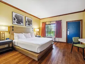 Inn Marin and Suites, Ascend Hotel Collection