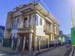 Villa athaillah 6 kamar