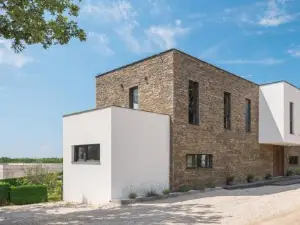 Gorgeous Home in Buje with Kitchen