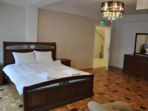 Bela Kuka Hotel