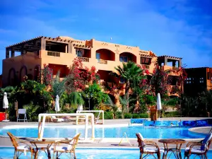 Dream Lagoon & Aqua Park Resort