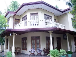 Wildlife Safari House