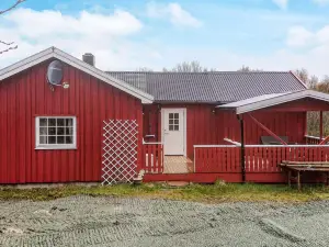 6 Person Holiday Home in Storfosna-by Traum