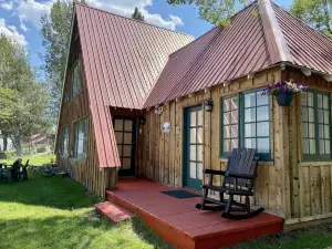 Tioga Lodge at Mono Lake