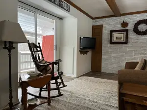 Allegheny River House