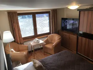Apartment Pod Lysou 3 Bedroom