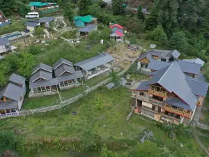Jibhi Village
