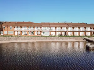 La Place Rendez-Vous Hotel