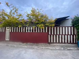Radex Place Staycation, 2Br- Near Dahican Beach