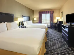 Holiday Inn Express & Suites Ennis