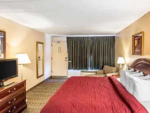 Quality Inn & Suites Easley - Greenville
