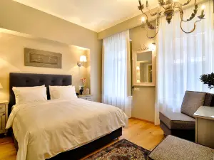 Hotel Antique
