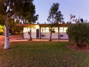 Exmouth Villas Unit 33