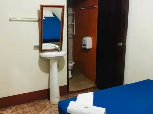 Hostal Brisas y Olas