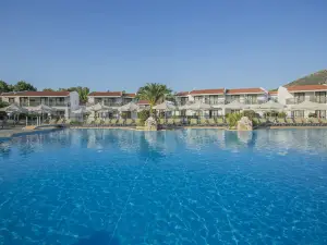 Golden Coast Hotel & Bungalows - All Inclusive