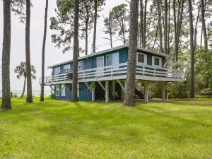 Carrabelle Retreat w/ Boat Dock + Views of Gulf!