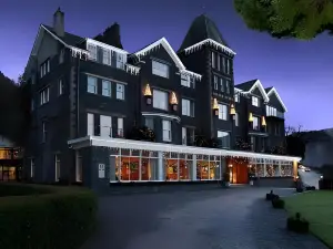 Lodore Falls Hotel & Spa