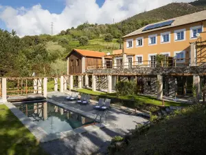 Mirandola Suites