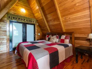 Cozy Retreat - Red River Gorge Hot Tub Charm