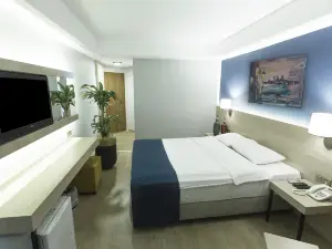 Piskin Hotel