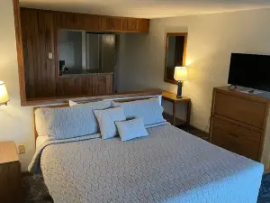 The Lodge at Indian Lake