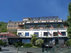 Hotel Primavera Dell'Etna